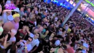 Carl Cox playing Tomy DeClerque - Funny Man ( Terminal M )