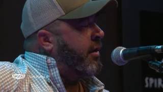 Aaron Lewis - That Ain&#39;t Country (98.7 THE BULL)