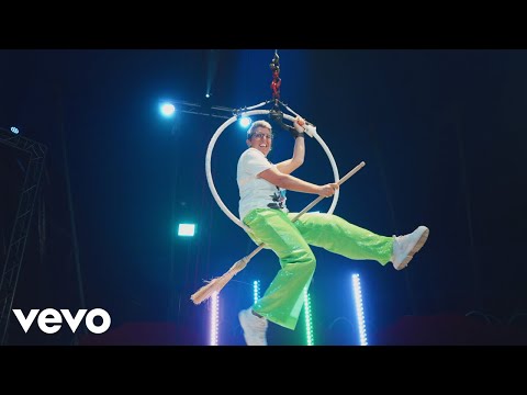 Isa Glücklich - Wir fliegen mit dem Besen