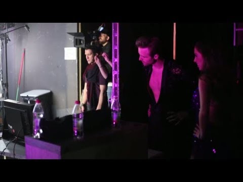 Följ med deltagarna bakom kulisserna för en dag - Let's Dance (TV4)