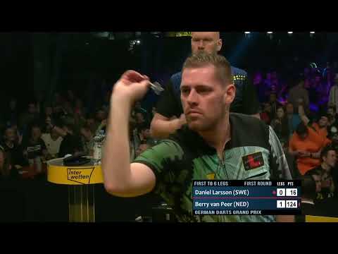 Rare Checkout Attempt By Berry van Peer At German Darts Grand Prix