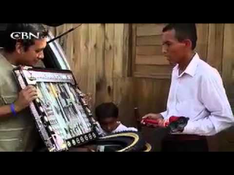 700 Club Interactive: Undercover Boss: Joel Manby - November 8, 2012 - CBN.com