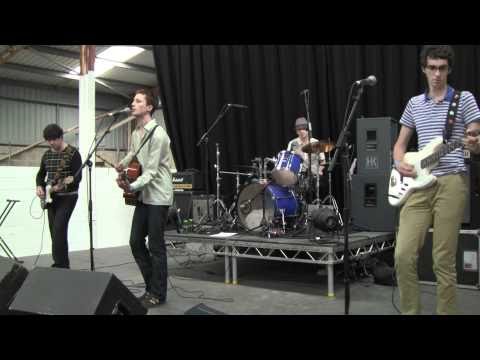 THE FELT TIPS (live) (Indietracks, 2010)