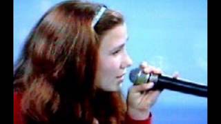 Luçela Doçi - Po Të Qeshin Të Gjithë Femijët