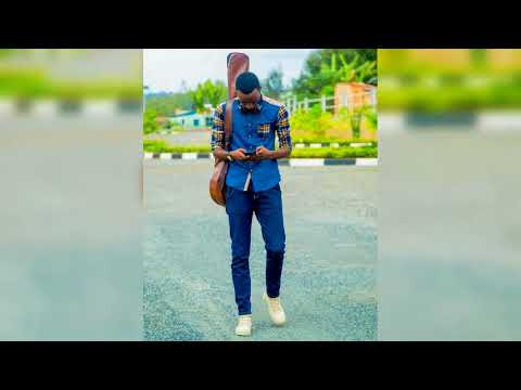 Ugendane Nanjye by Papi Clever (Official audio 2017)