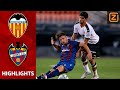 WAT EEN BIZARRE SLOTFASE! | Valencia vs Levante | La Liga 2019/20 | Samenvatting