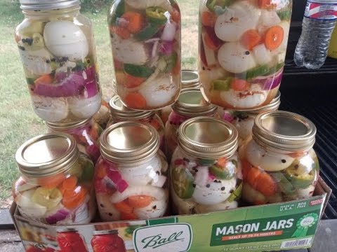 BEST PICKLED EGGS EVER, and how to make them.
