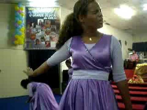 Diante Da Cruz video
