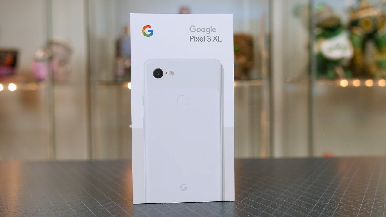 Google Pixel 3 XL Unboxing And First Impressions!
