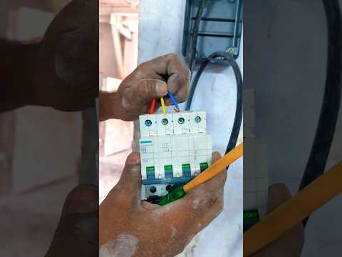 SIEMENS 225A CONTACTOR