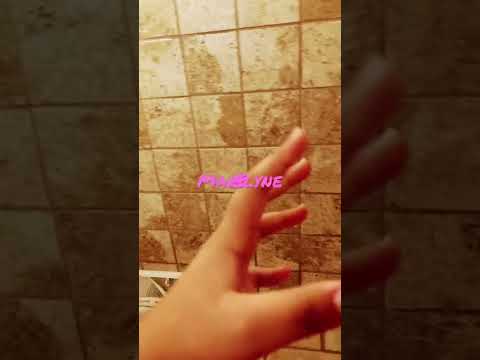 M.   A.    R.   I.     L.     Y.      N.    E.       Marilyne