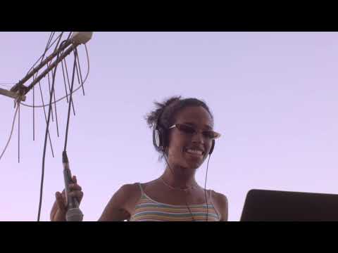 VHELADE - Earth Song - Live Set