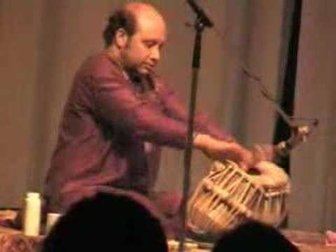 Best Tabla player of the World ( Pt. Abhijit Banerjee )