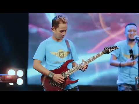 KARAOKE DINI KURNIA NUTUP CERITO golden music