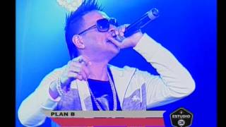 Plan B - Mi vecinita (En vivo)