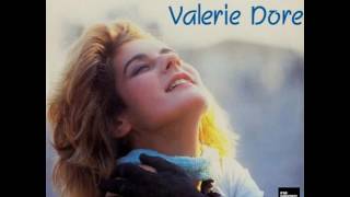 Valerie Dore - Get Closer