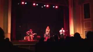 Sara Watkins performing When It Pleases You with ice cream scoops