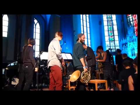 "Ignorant Boy / Namanama" sung by Berlin choir Cantus Domus. Unruly piano by Emil.