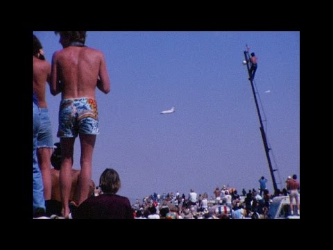 Space Shuttle Columbia Landing STS-1 (1981)