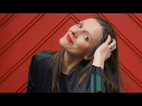 Moravian Love Songs | Alena Leja - vocals, piano, sansula, shruti box  #folksongs #CZsinger