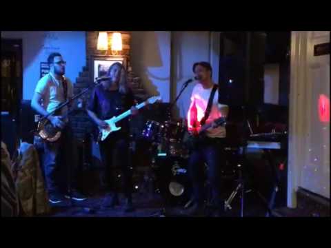 The "Shitz 'n' Gigz" Band - live