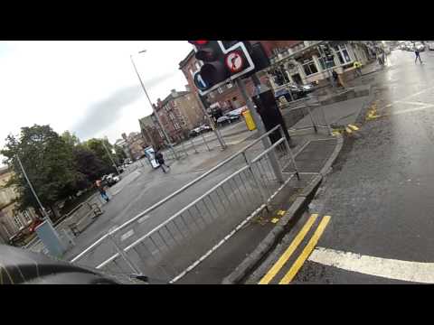 Tailgating... in the wet... whilst in a bus lane... before jumping a red light! (SB63 CZS)