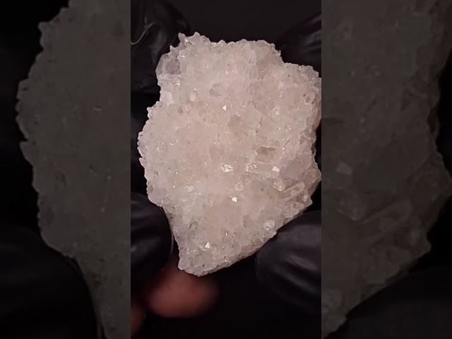 بلورات متشابكة من حجر الكوارتز خام طبيعي تحفة للإق...