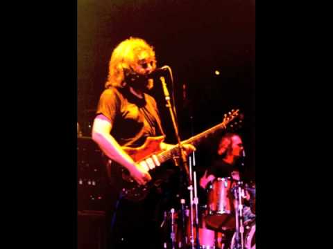 Scarlet Begonias / Fire on the Mountain - Grateful Dead - Nassau Coliseum - (1979-11-01)