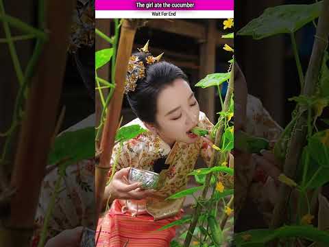 The girl ate the cucumber