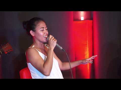 Familia KLAN (Cover) - Give me One Reason - Tracy Chapman