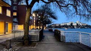Stockholm Walks: Tranebergs strand. Evening by the suburb shoreline & under the bridge.
