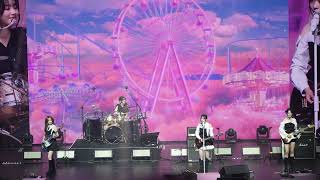 Download lagu [4K]260103 QWER '대관람차(Ferris Wheel)' 직캠 Fancam @QWER 1ST WORLD TOUR 《ROCKATION》 in MACAU mp3