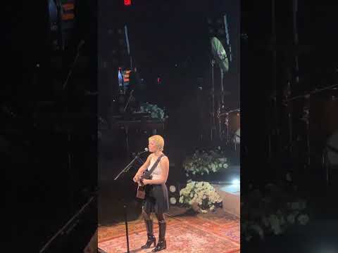 Maggie Rogers - “Different Kind of World” @maggierogersmusic