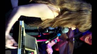 Jenny Lewis in Visalia, California - (Its A) Bad Man&#39;s World