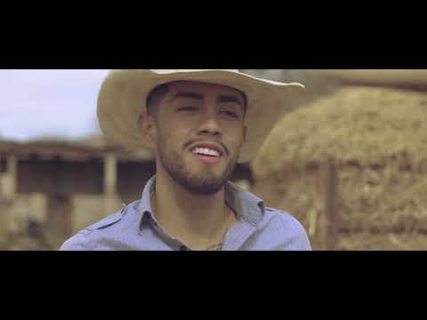 Grupo Los De Chiwas - Arrieros Somos (Video Oficial)