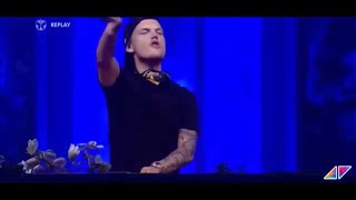 Avicii &amp; David Guetta - Lovers On The  Sun (Live at Tomorrowland 2015 )