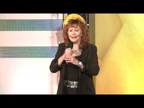 REGINA THOSS  mit ihrem großen HITMEDLEY im Startreff vom 15.02.20 in Bitterfeld-Wolfen