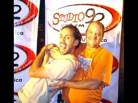 DAMIAN Y EL TOYO LLAMADA FAMILIA  CHACON 2010