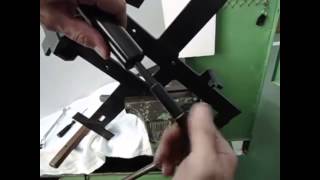 Regulagem da reclinação do encosto de cadeira e apoia pernas (podologia e lavatório)