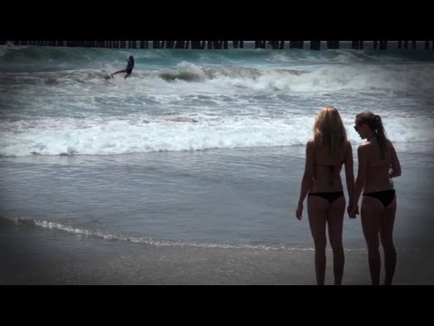 Nike US Open of Surfing 2012 (Dive Bar Stickup)
