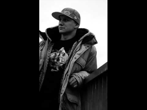 PeeRZet - Aaaaaaaaaaaaaaaaaaautro