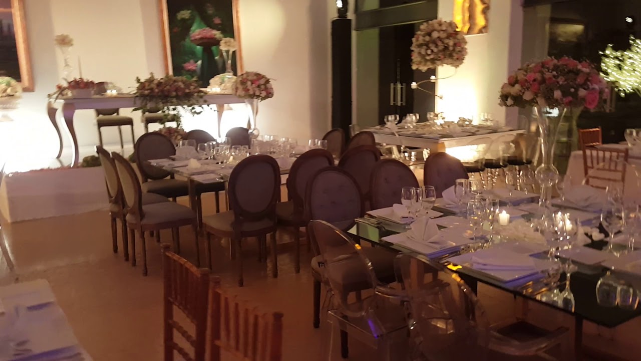 Montaje clásico muy elegante