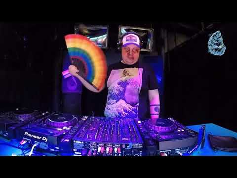 The Blue Oyster: Aldona Relax / 26.06 / 19 - 20