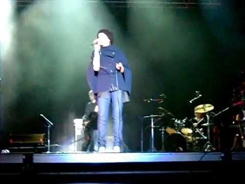 Moreno Ricchi - Alessandra Amoroso, concerto di Capodanno (Avellino) 2009