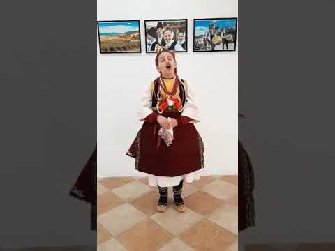 Nina Dimovska - KUD "Jane Sandanski"  - "Moma sedi na chardakot"