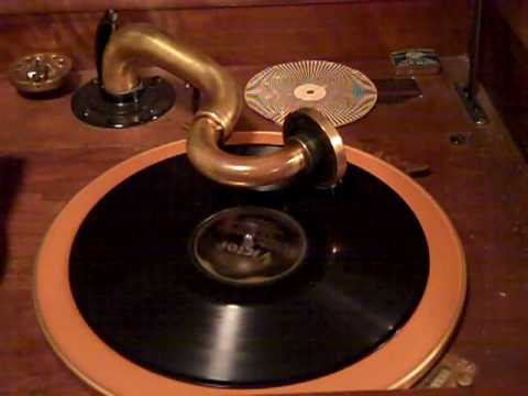 Howard Lanin's Ben Franklin Dance Orch. - Don't Wake Me Up Let Me Dream - Roaring 20's.MP4