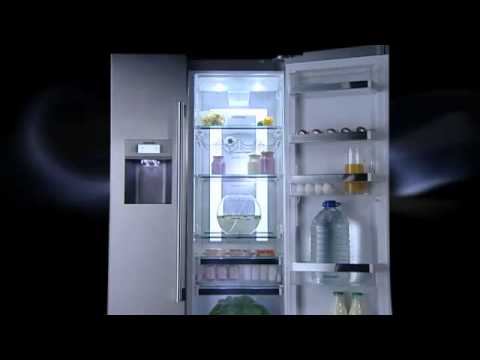 Siemens Freestanding Fridge Freezer Frost Free KG39NXXDFG - Black Steel Doors Video 2