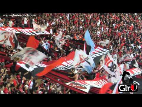 "Torneo 2015, Fecha 26. Newell's enfiestando La Plata" Barra: La Hinchada Más Popular • Club: Newell's Old Boys