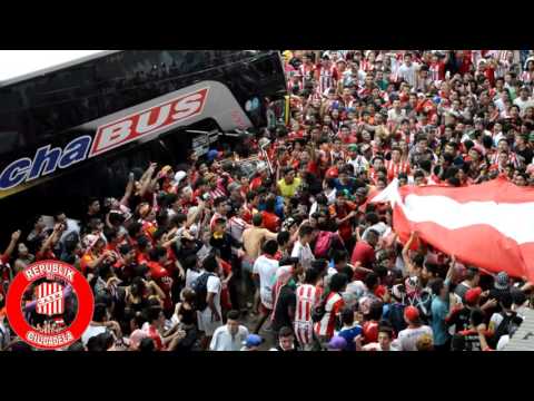 "RpkdC - BANDERAZO CIRUJA - SAN MARTIN DE TUCUMAN - FIESTA EN CIUDADELA - 07/04/16" Barra: La Banda del Camion • Club: San Martín de Tucumán