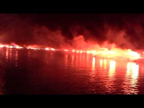 Ribari Izola: Baklada (250 bakel za 25 let)  / pyrotechnics show 25 years